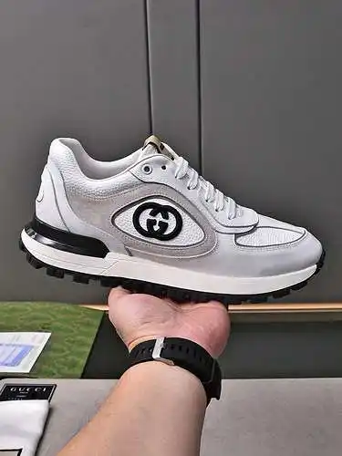 Zapatos de hombre GUCCI Código: 0107B90 Talla: 38-44 (45 está hecho a medida y no se puede devolver 