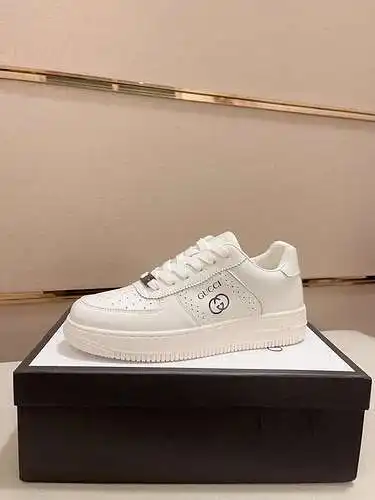 Zapatos de hombre GUCCI Código: 0106B50 Talla: 38-44