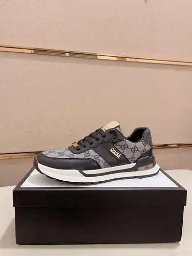 Zapatos de hombre GUCCI Código: 0106B40 Talla: 38-44