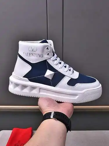 Zapatos de hombre Valentino Código: 0107B70 Talla: 38-44 (45 está hecho a medida y no se puede devol