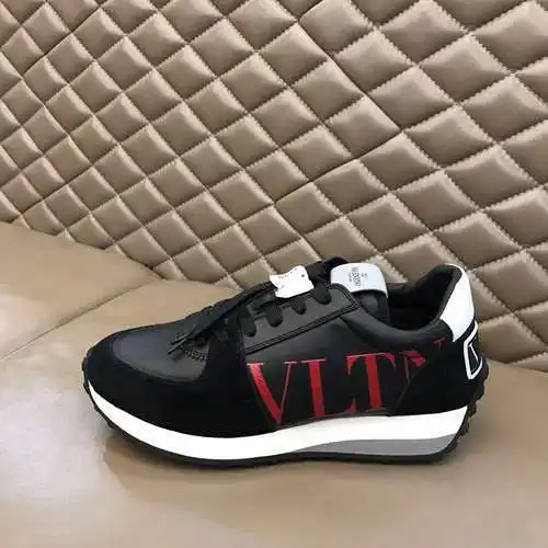 Zapatos de hombre Valentino Código: 0109B60 Talla: 38-44 (45 está hecho a medida y no se puede devol