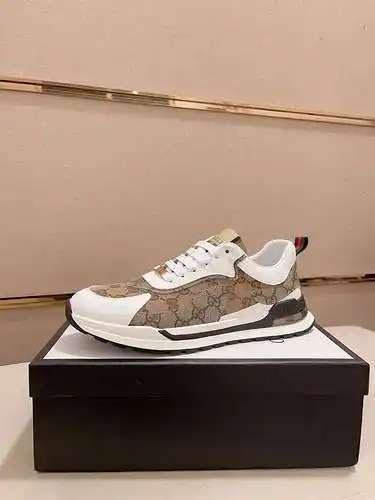 Zapatos de hombre GUCCI Código: 0106B40 Talla: 38-44