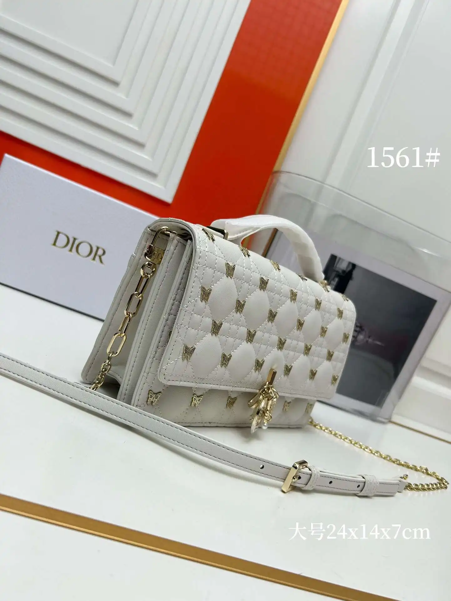 KK03350 (7).webp