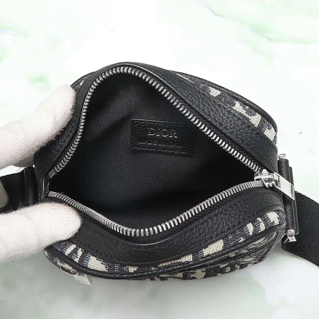 KK03250 (5).webp