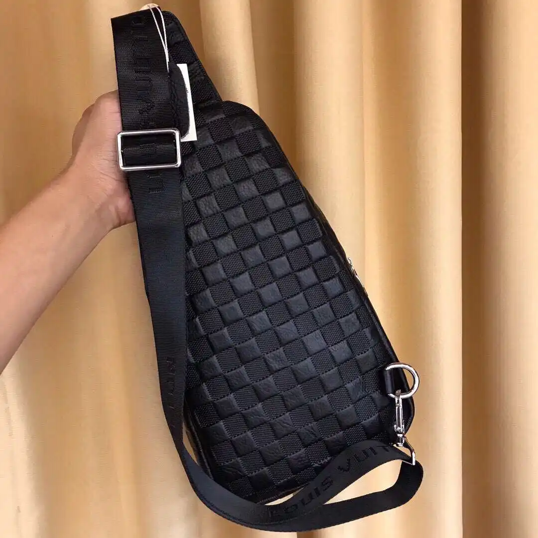KK02050 (3).webp