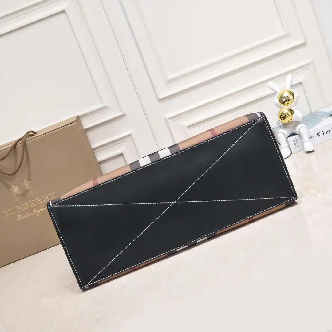 KK03550 (4).webp