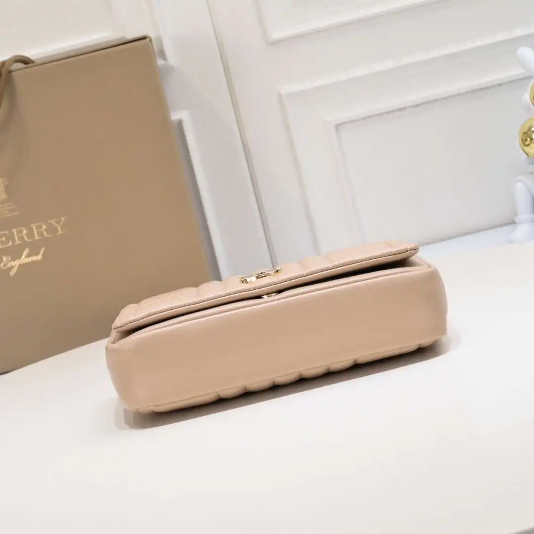 KK03050 (24).webp