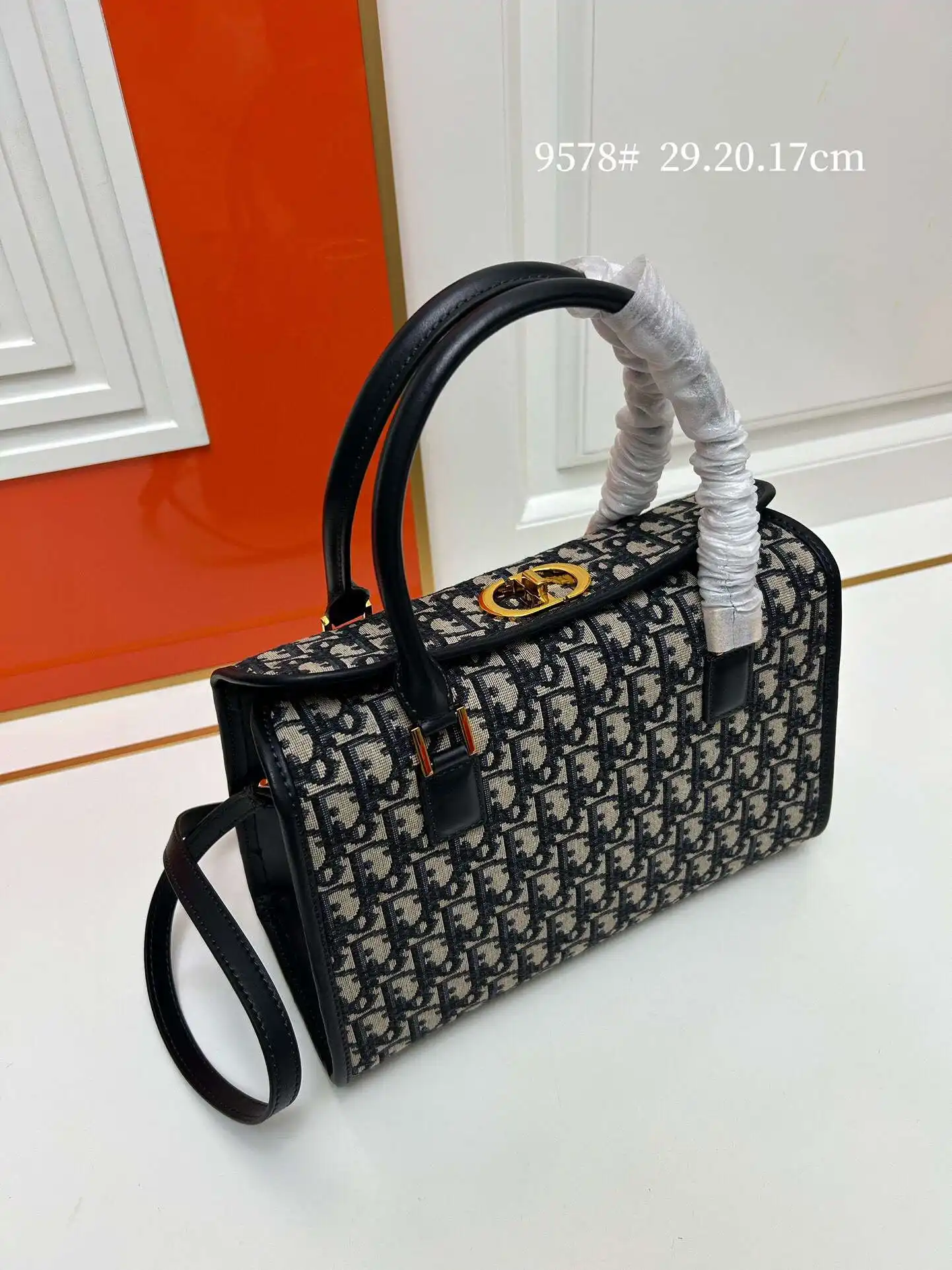 KK03250 (11).webp