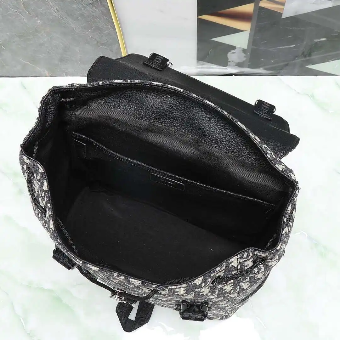 KK05050 (5).webp