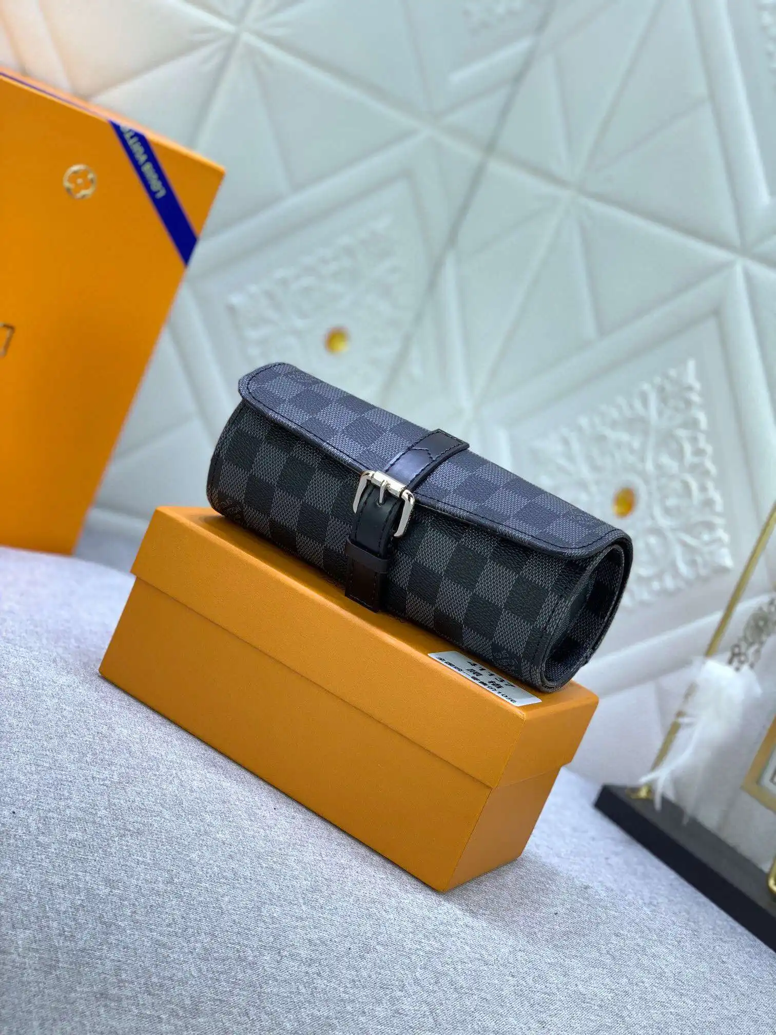 KK01950 (2).webp