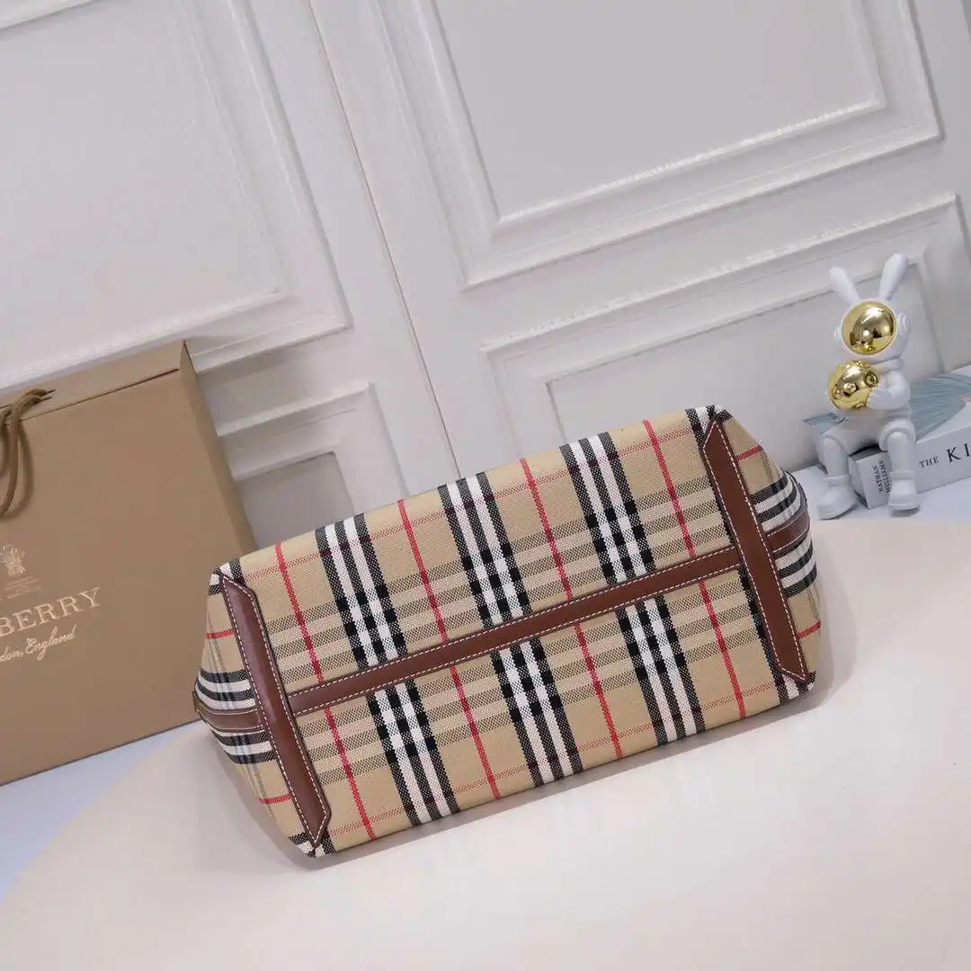 KK03150 (9).webp