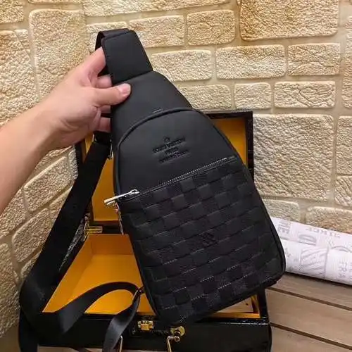 Bolso de pecho para hombre LL, fabricado en piel de vacuno original importada, alta calidad, entrega