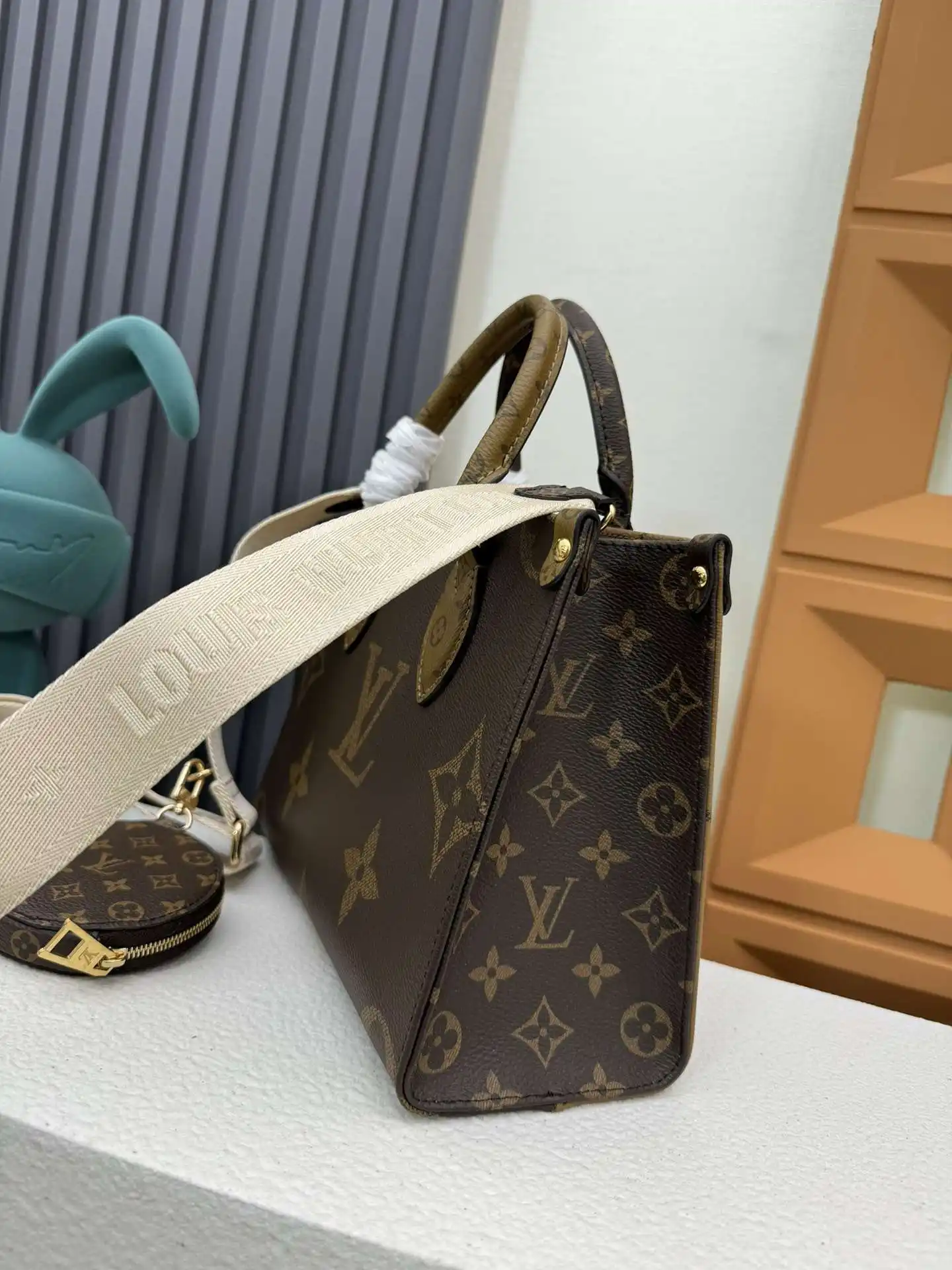 ER003750 (4).webp