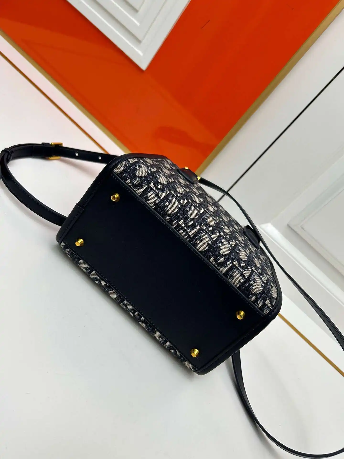 KK03150 (9).webp
