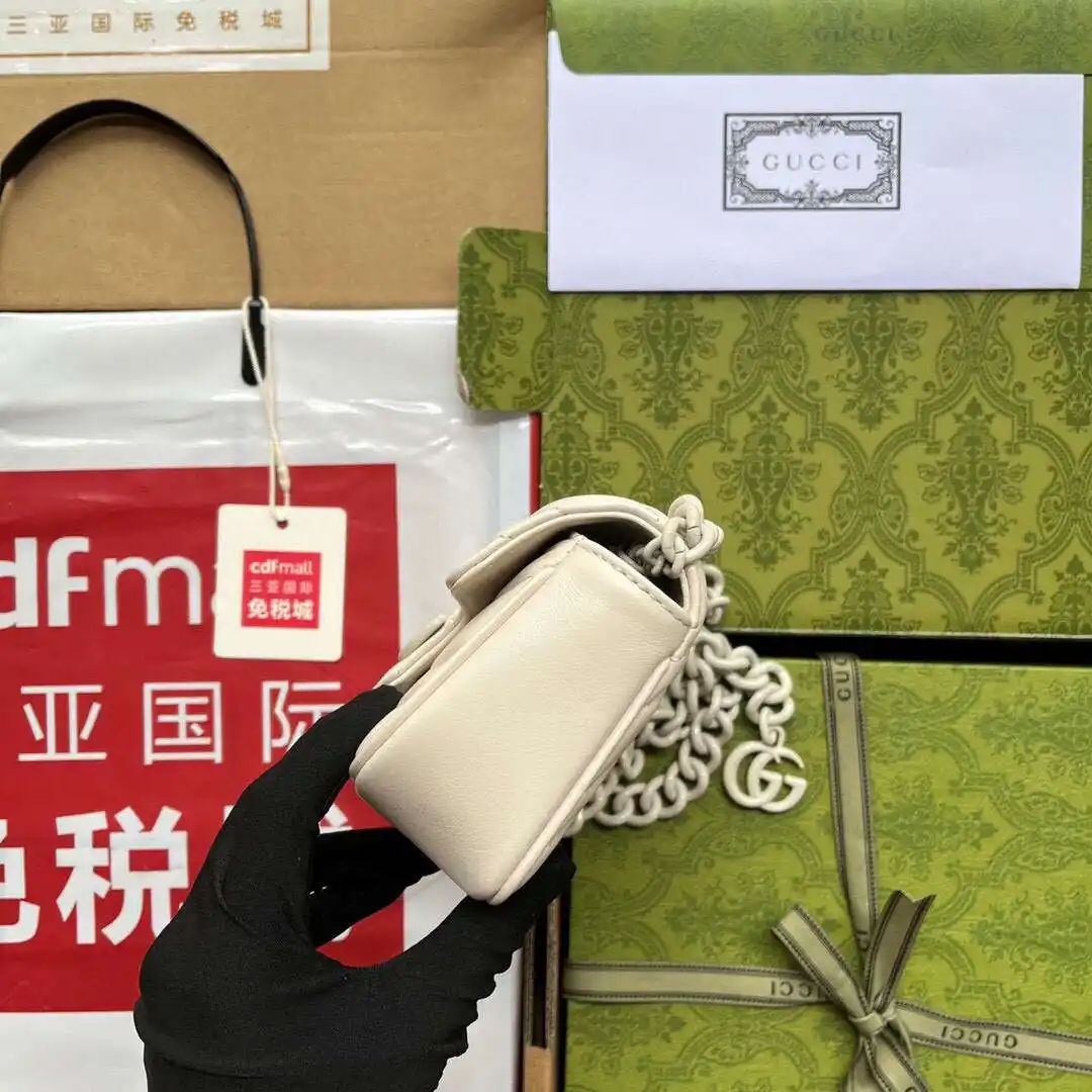 KK05450 (19).webp