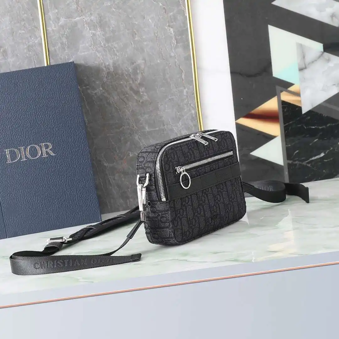 KK03250 (7).webp