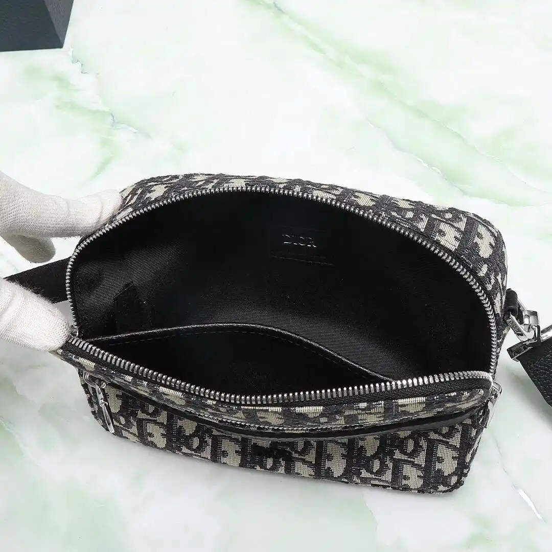 KK03250 (5).webp