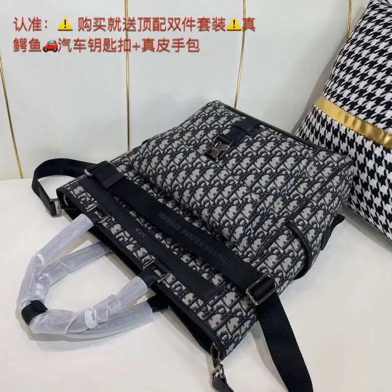 KK05250 (10).webp