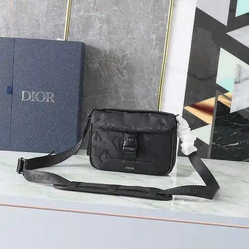 Bolso bandolera D's para hombre, elaborado en cuero original importado de primera calidad, versión r
