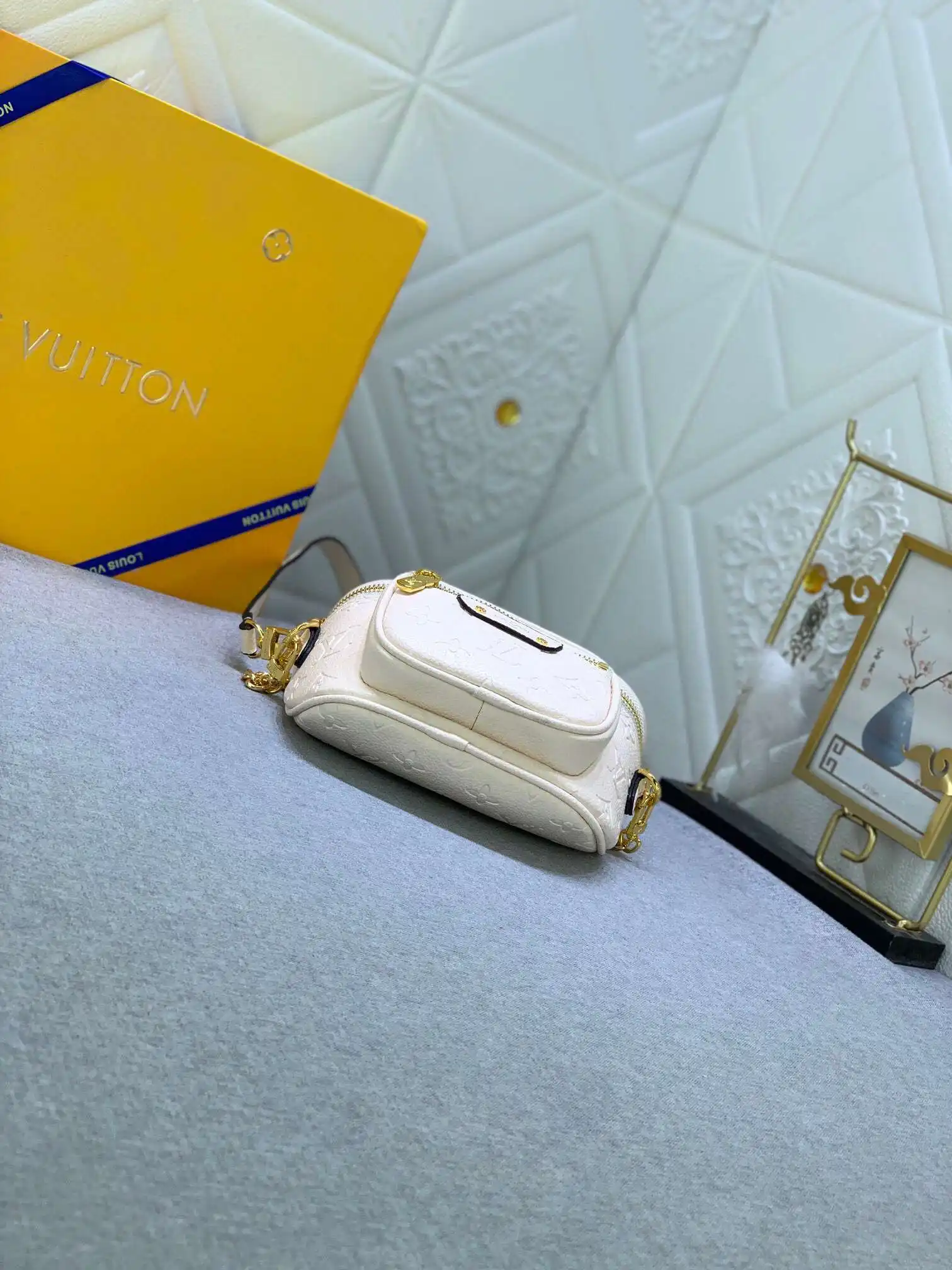 KK01950 (4).webp