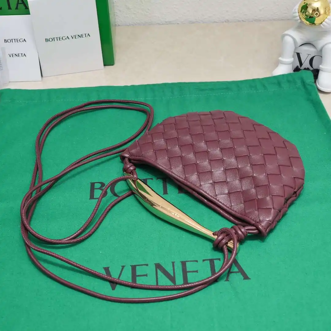 KK05250 (24).webp