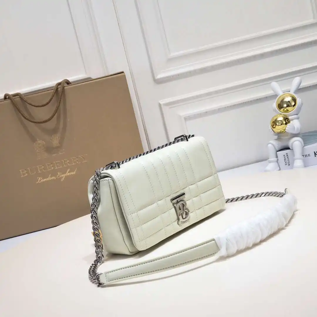 KK03050 (17).webp
