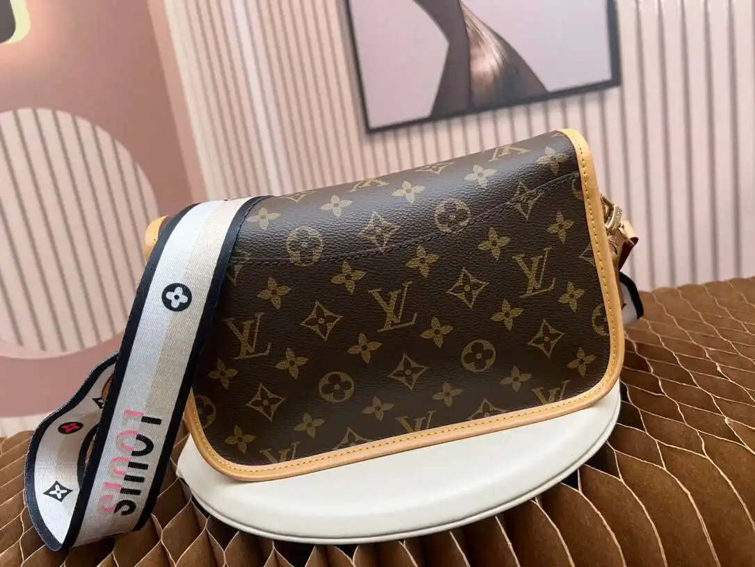 KK01650 (9).webp