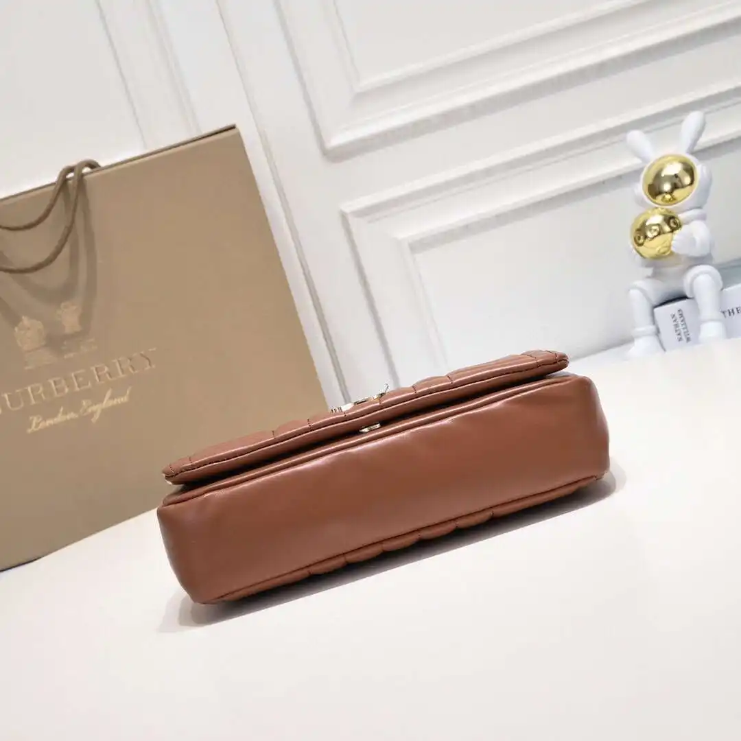 KK03050 (4).webp