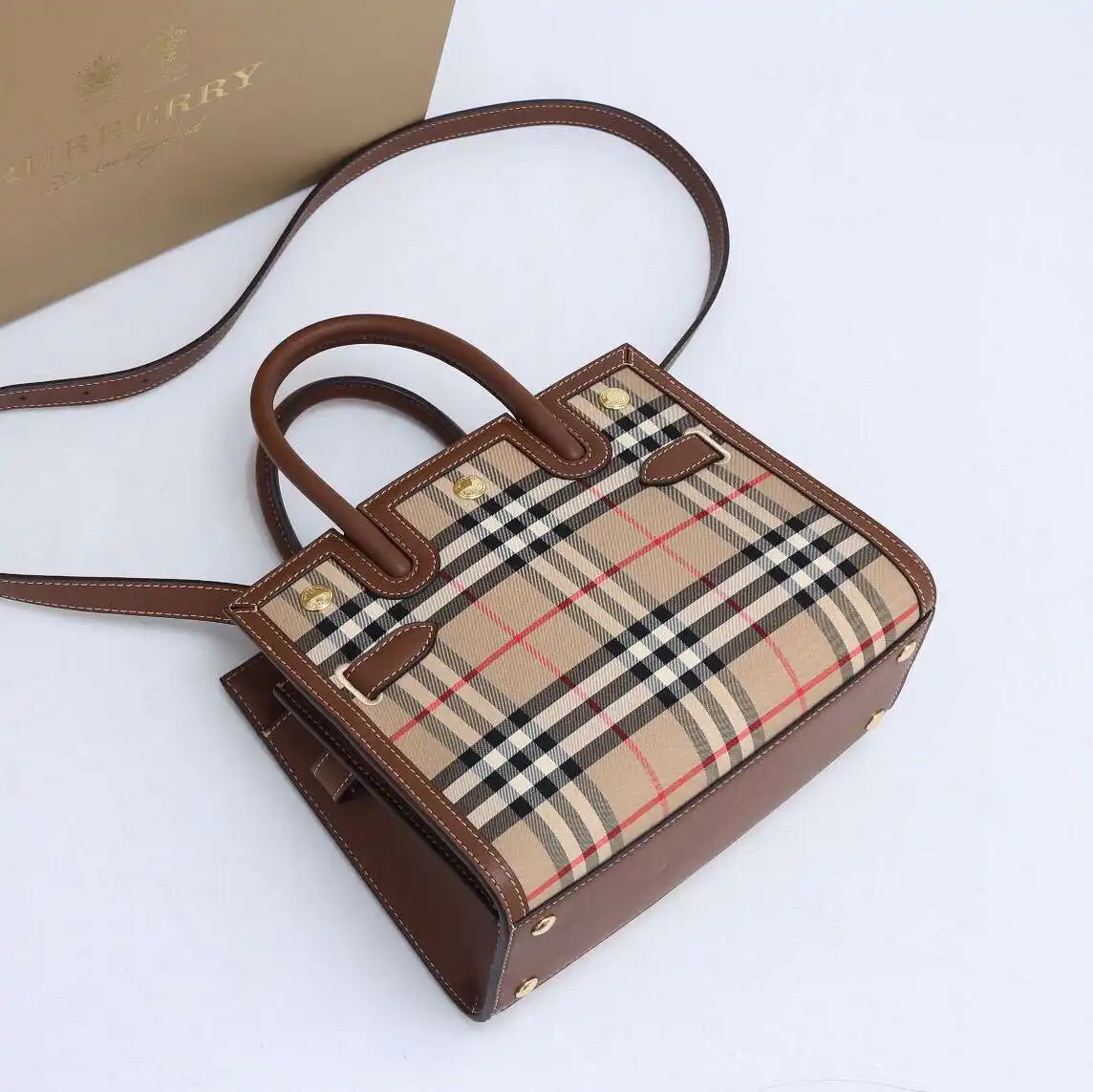 KK02650 (2).webp