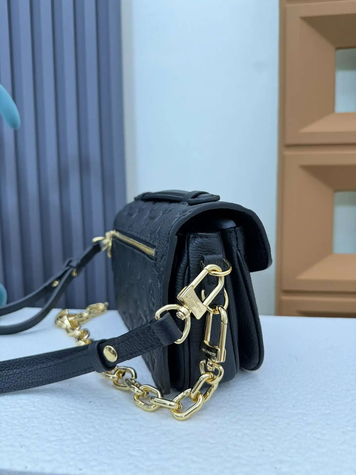 ER005050 (4).webp