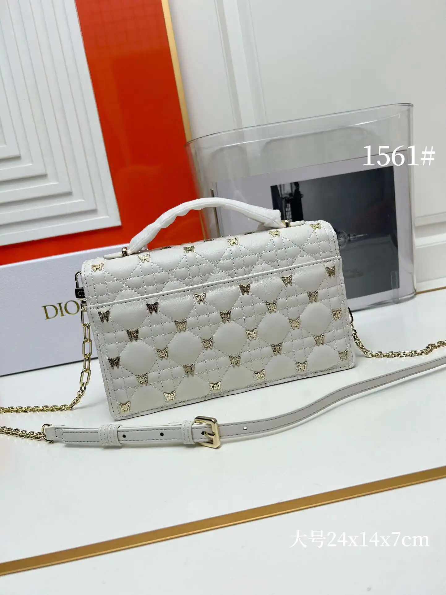 KK03350 (8).webp