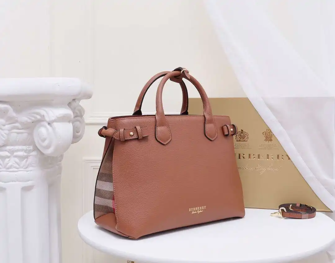 KK03050 (13).webp