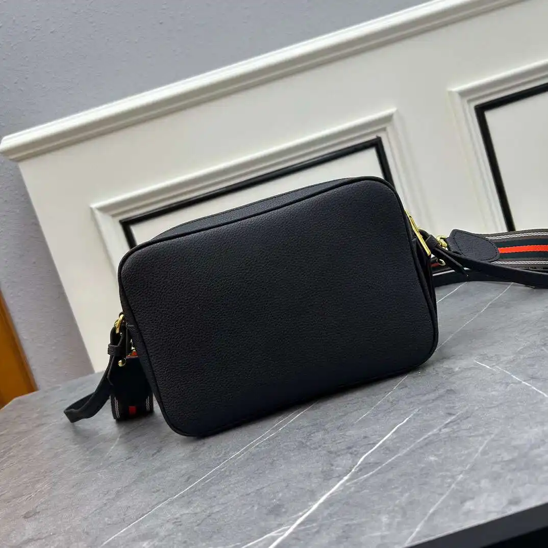 KK02050 (3).webp