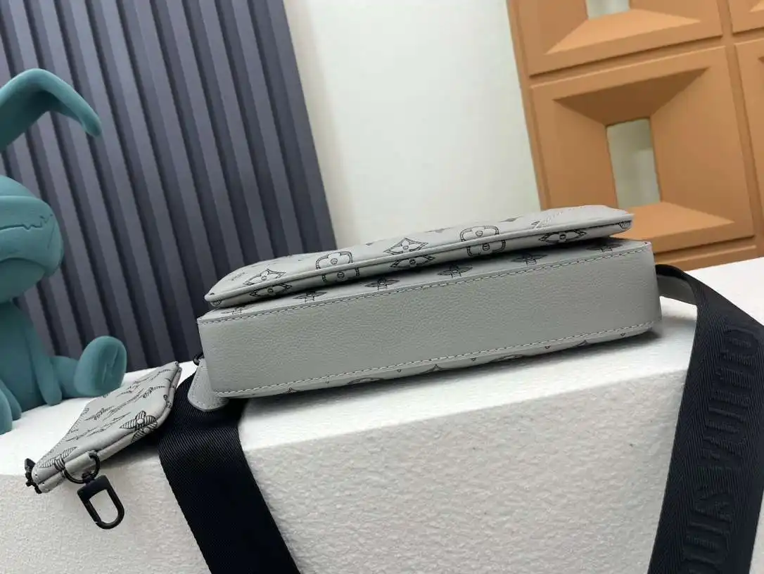 ER004950 (5).webp