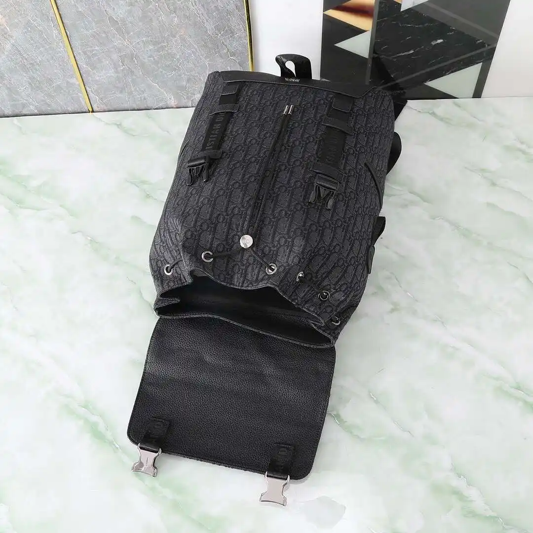 KK05050 (9).webp