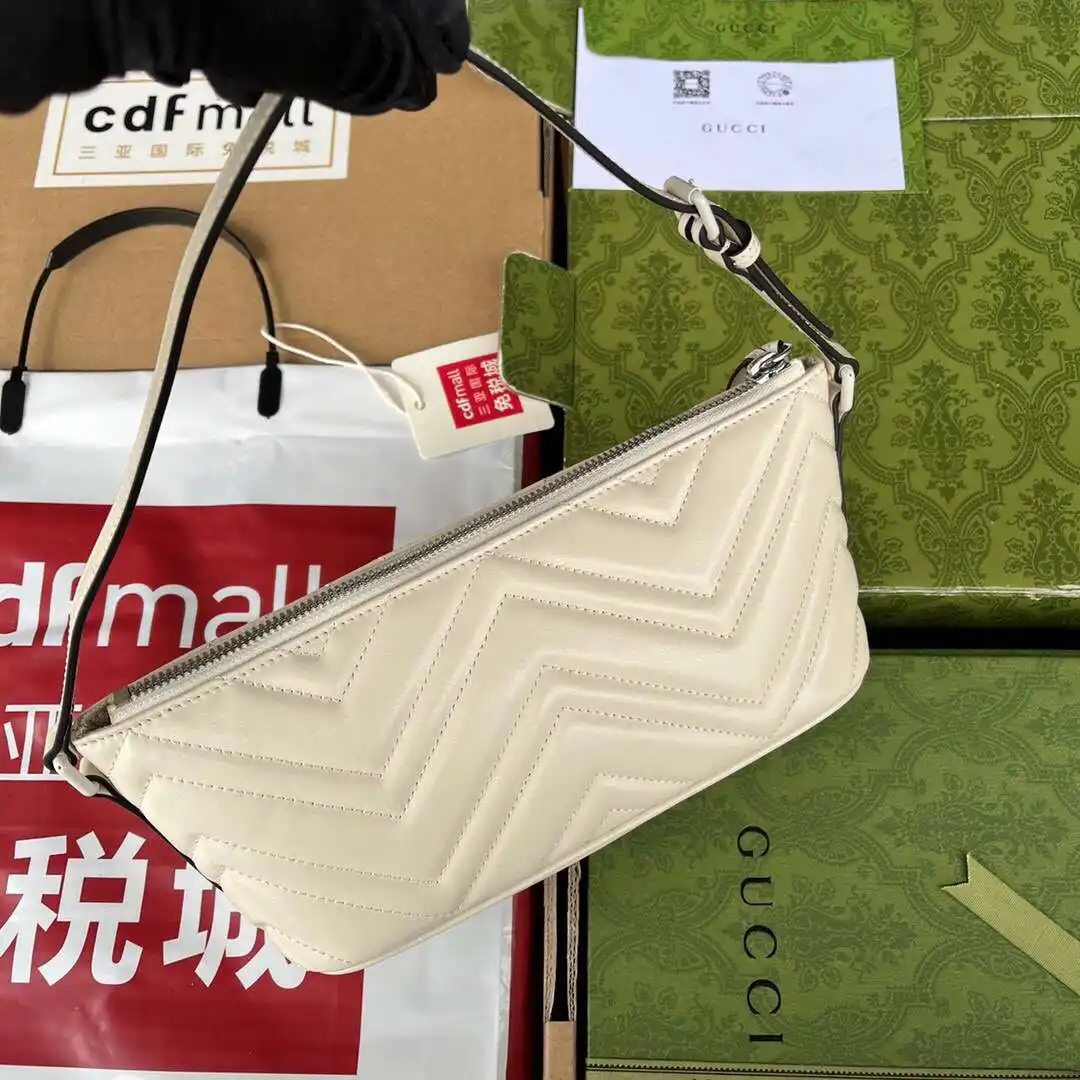 KK06250 (7).webp