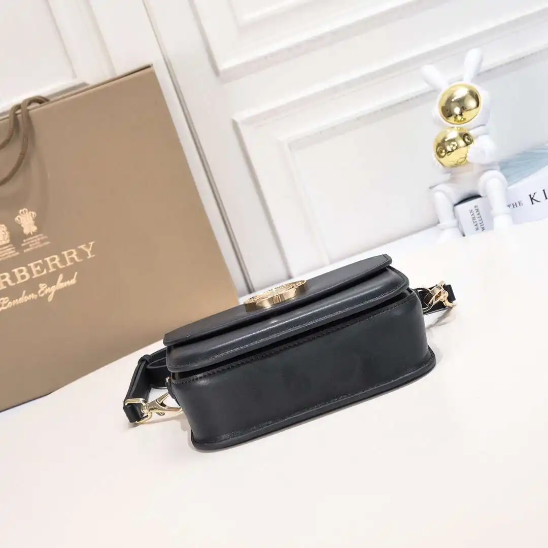 KK03350 (4).webp
