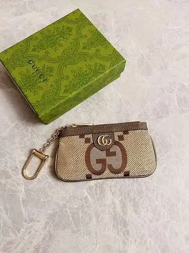 Monedero GG fabricado en piel de vacuno original importada, alta calidad, entrega en bolsa de regalo