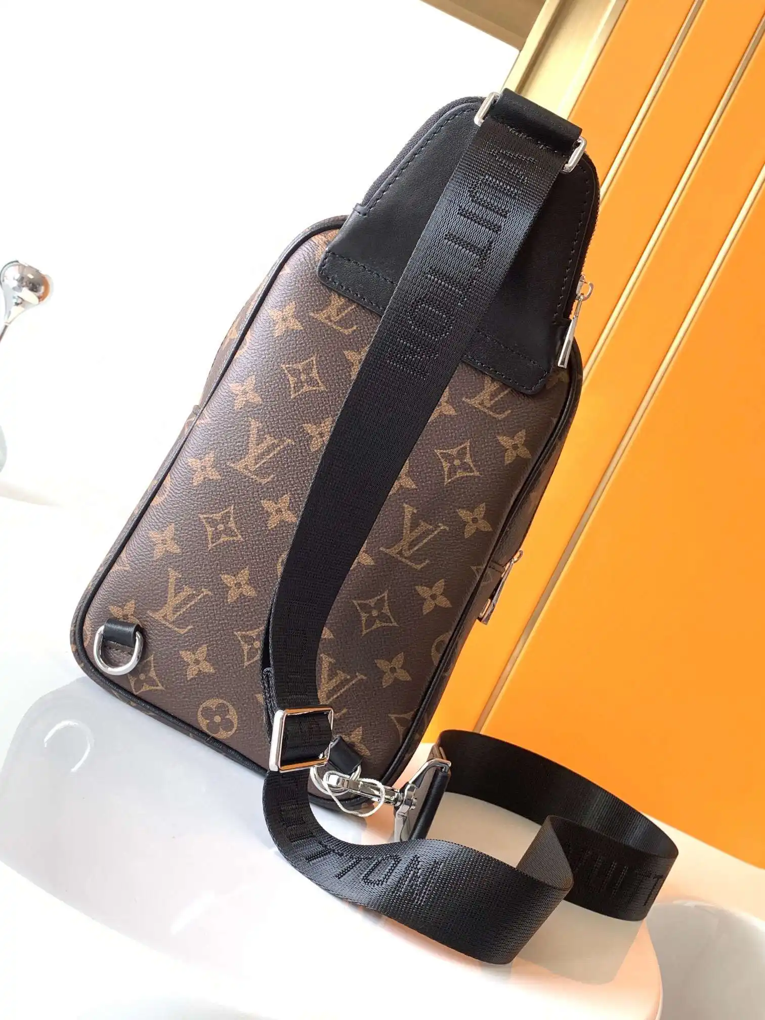 KK02450 (8).webp
