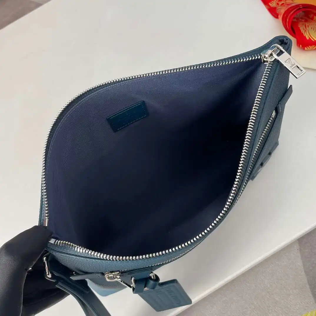 KK03250 (20).webp