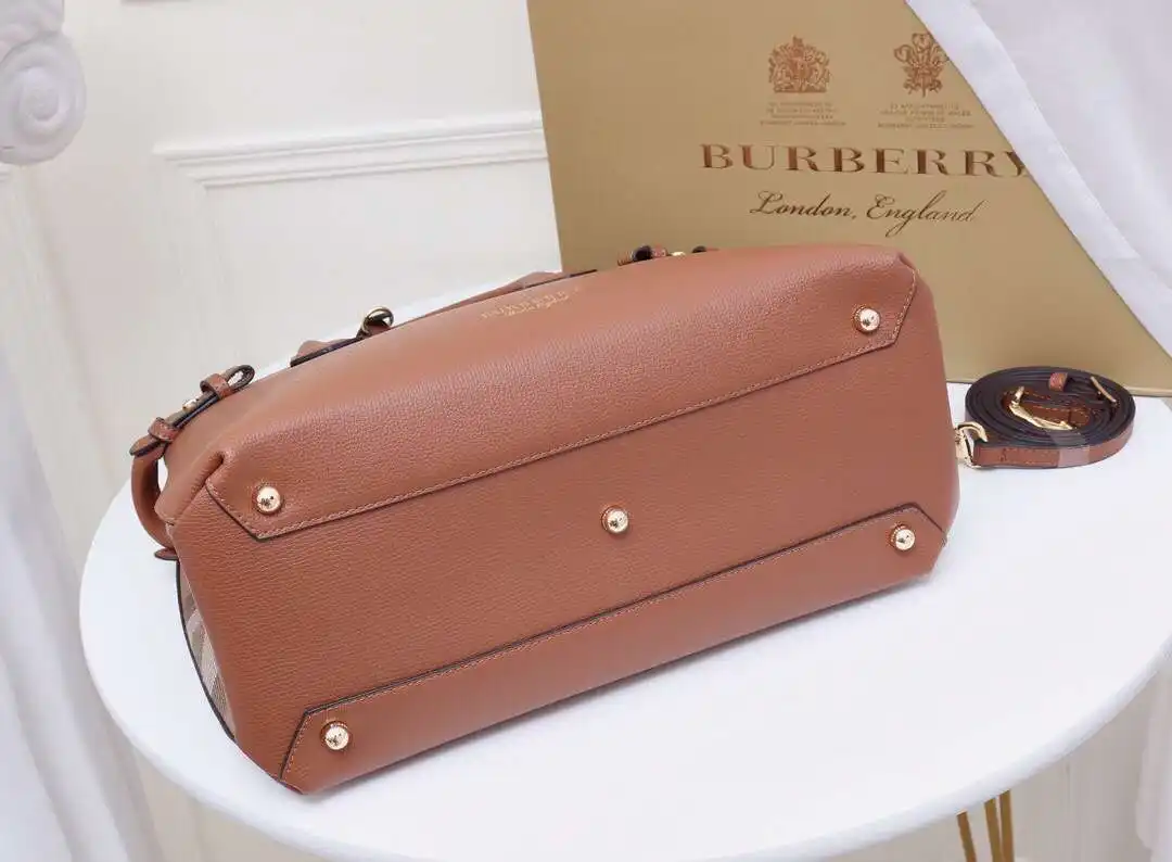 KK03050 (14).webp