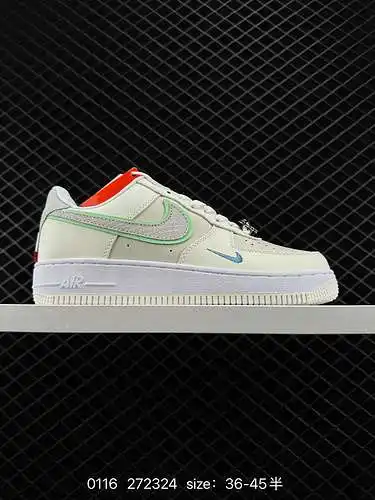2 Nike Air Force Low Air Force 1 zapatillas deportivas informales, versátiles y de caña baja. La com