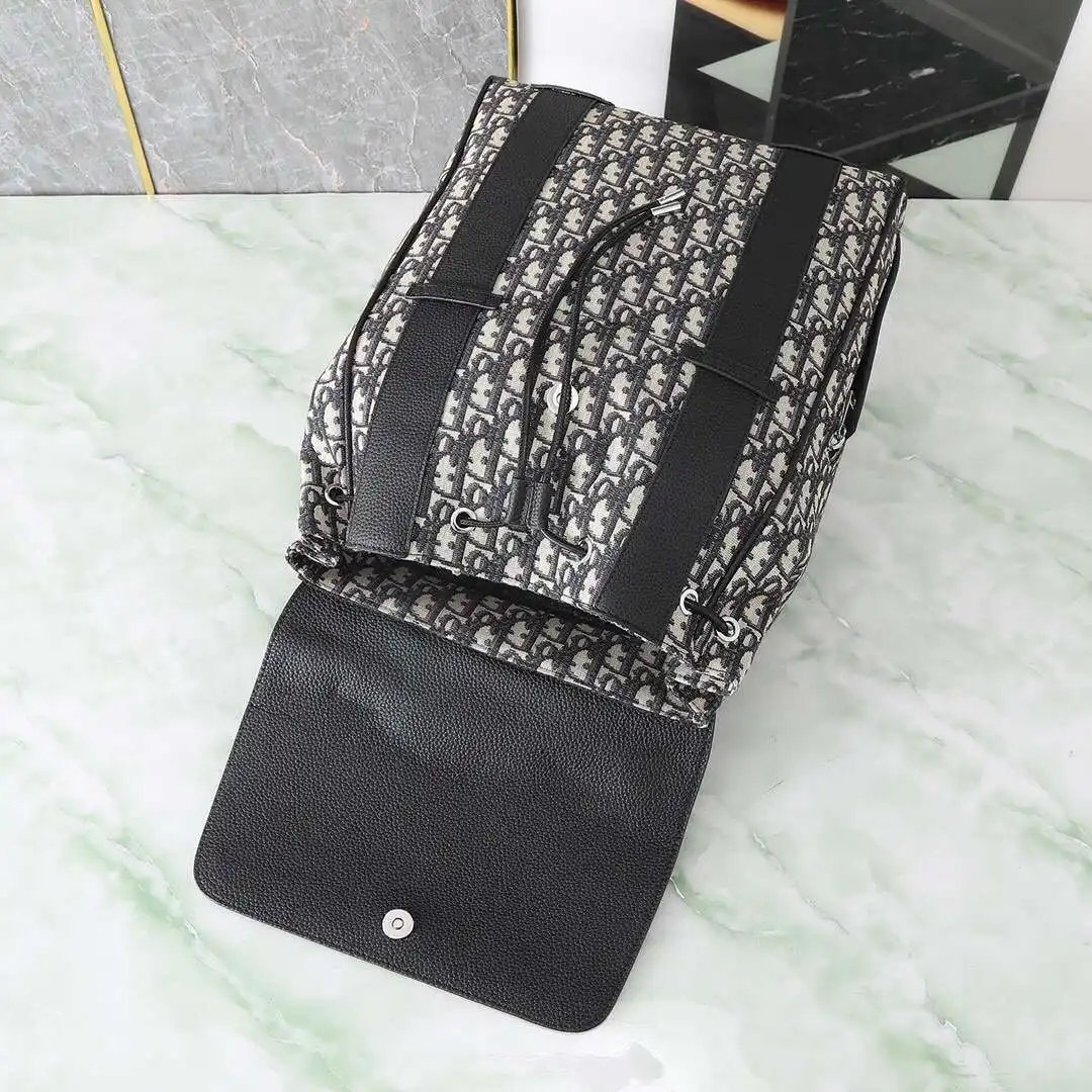 KK04850 (4).webp