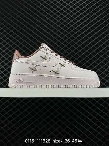 7 Air Force '7 LX cuatro ganchos pequeños, polvo de raíz de loto, horma original y cartón original p