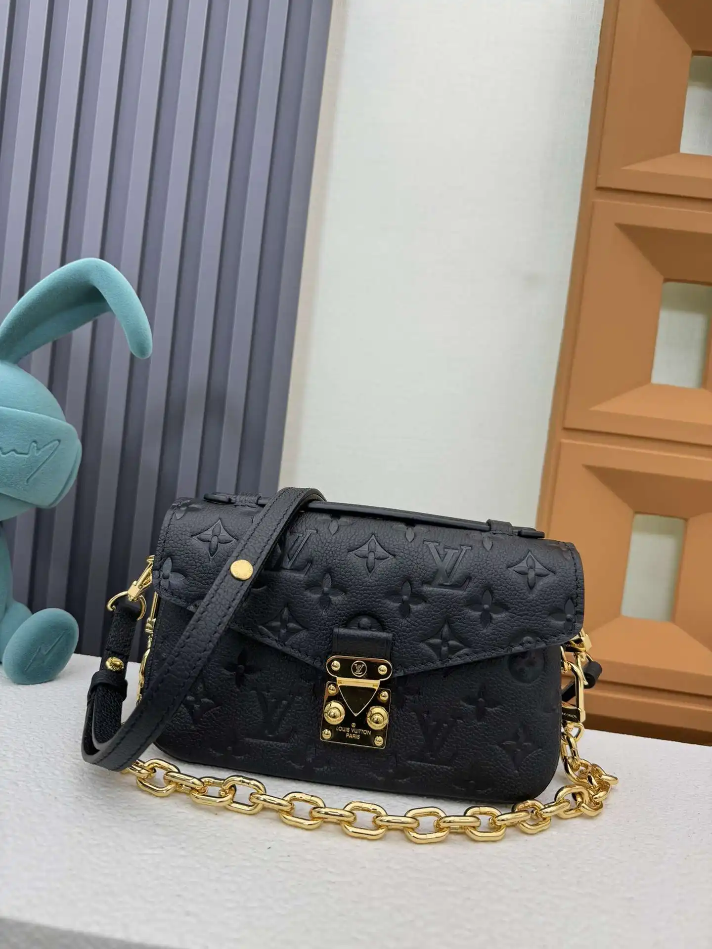 ER005050 (1).webp