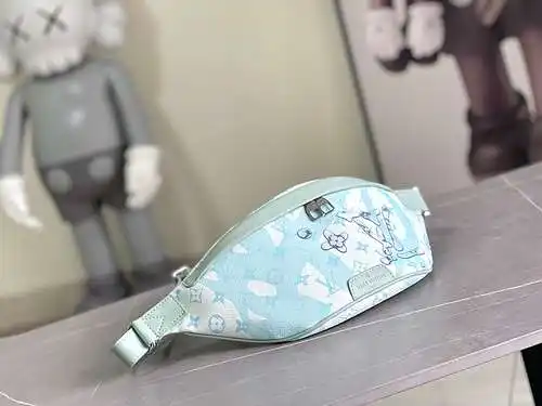 Bolso de pecho para hombre LL, fabricado en cuero original importado de primera calidad, versión rép
