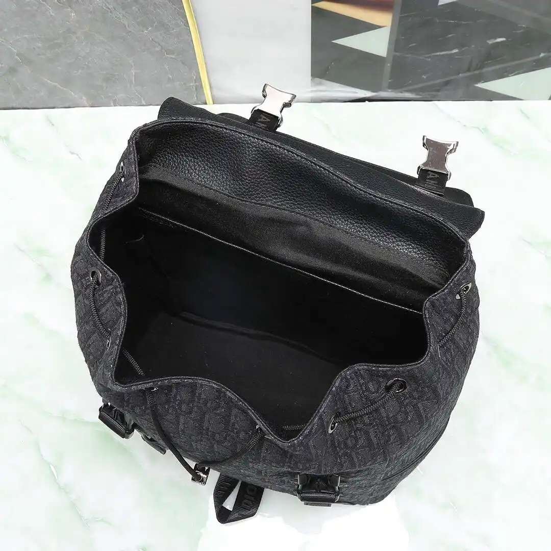 KK05050 (10).webp