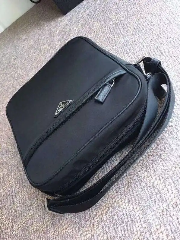 KK02250 (4).webp