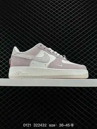 6 Nike Air Force Low 7 Horma original y cartón original Crea una versión Air Force pura y baja Centr