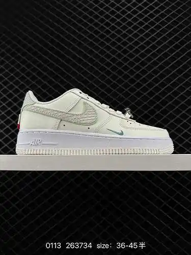 7 Zapatillas deportivas informales, versátiles y de caña baja Nike Air Force Low Air Force One de ni